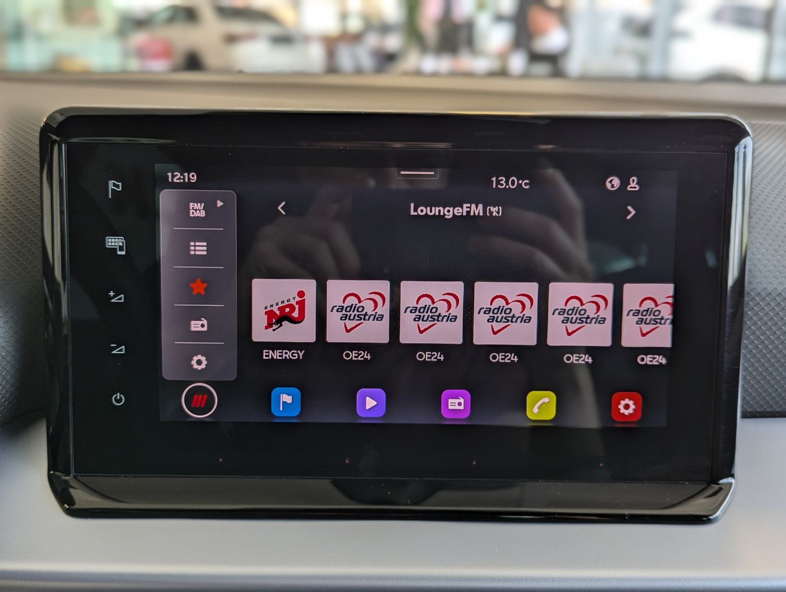 SEAT Arona 1.5 TSI DSG FR LED ACC Cam Dinamica AHK 18 - Image 23
