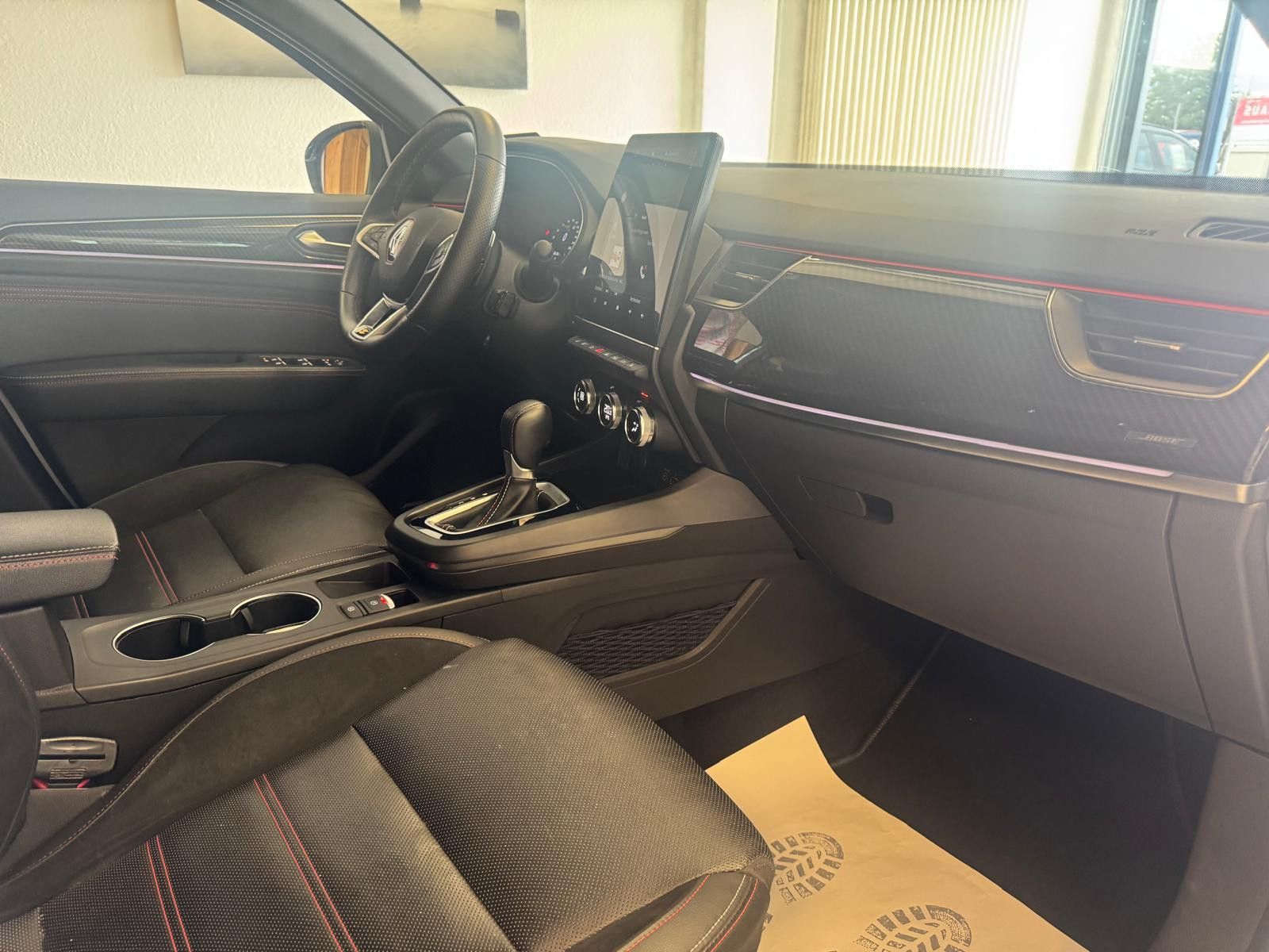 Fahrzeugabbildung Renault Arkana R.S. Line / WENIG KM/NAVI/KLIMA/BOSE