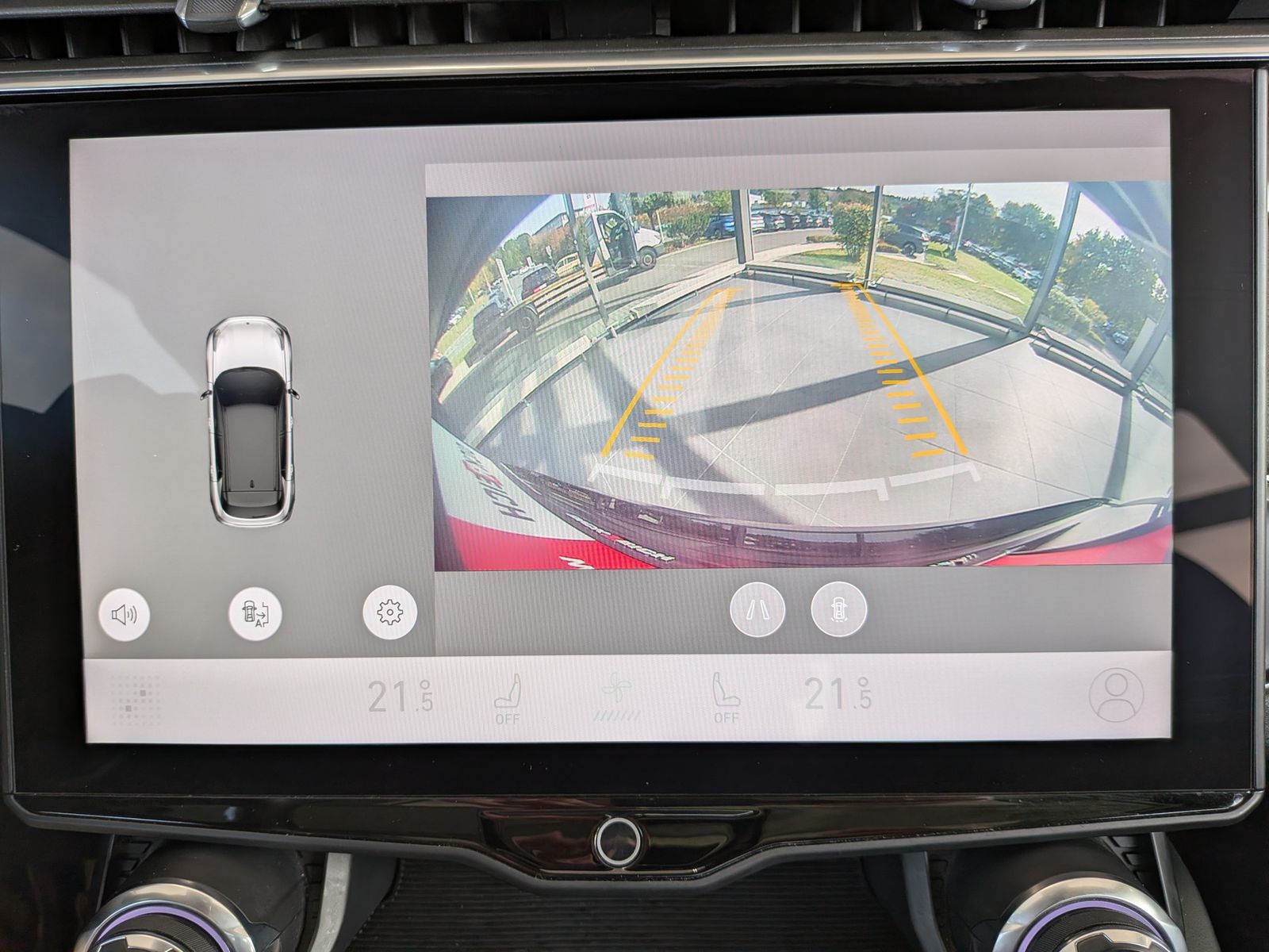 Vehicle image Lynk&Co 01 1.5 TGDI HEV Pano Infinity Camera ACC LED