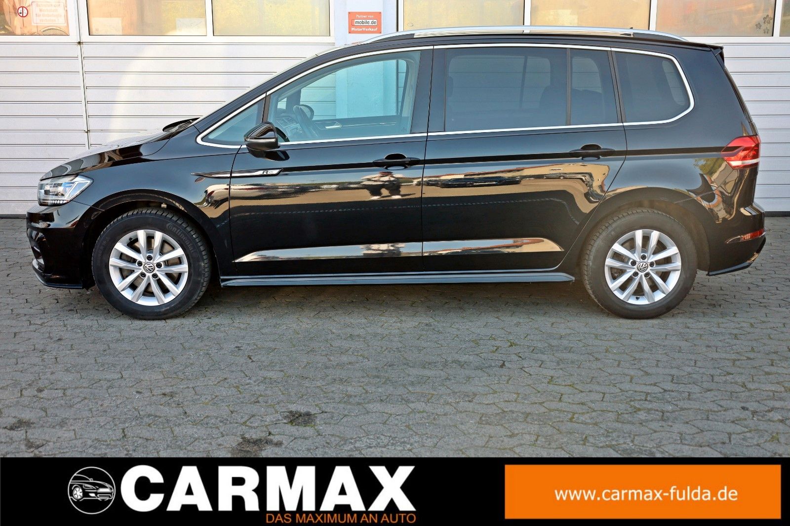 Fahrzeugabbildung Volkswagen Touran R Line Alcantara,Navi,LED,Panorama,Kamera