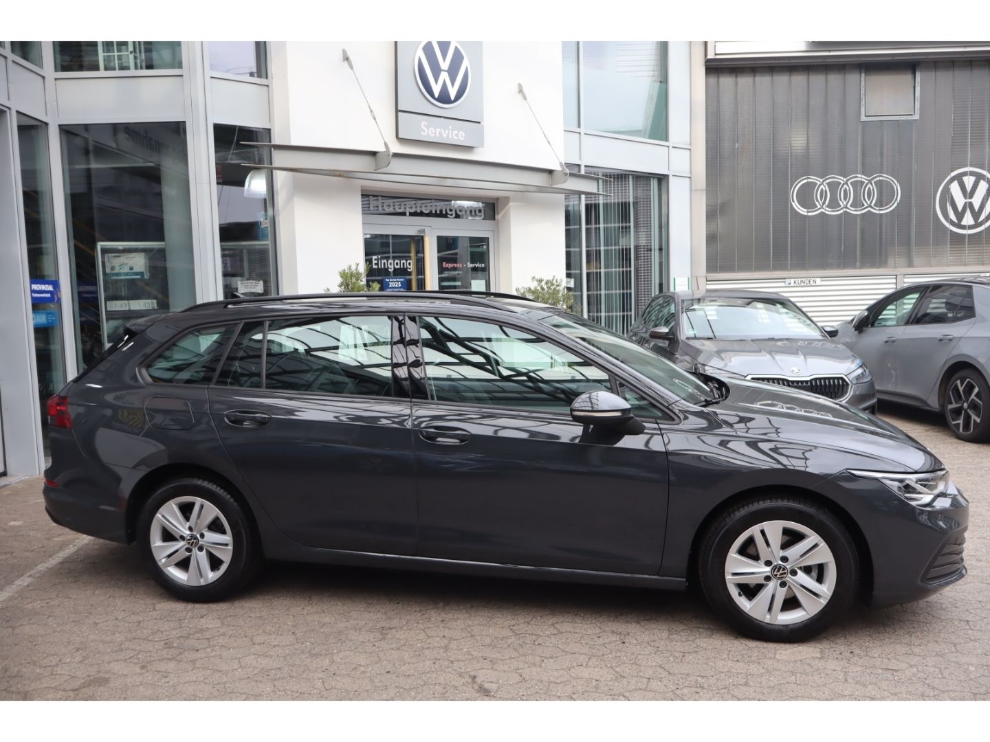 Volkswagen Golf Variant VIII 1,5 eTSI DSG GJ ACC Navi Sitzh imagem 2