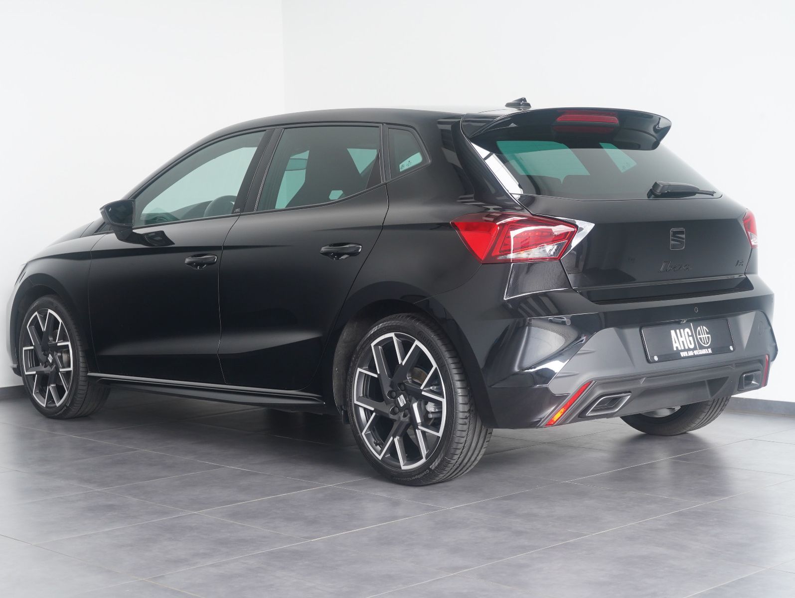 Fahrzeugabbildung SEAT Ibiza 1.5 TSI 110 kW FR Black Edition