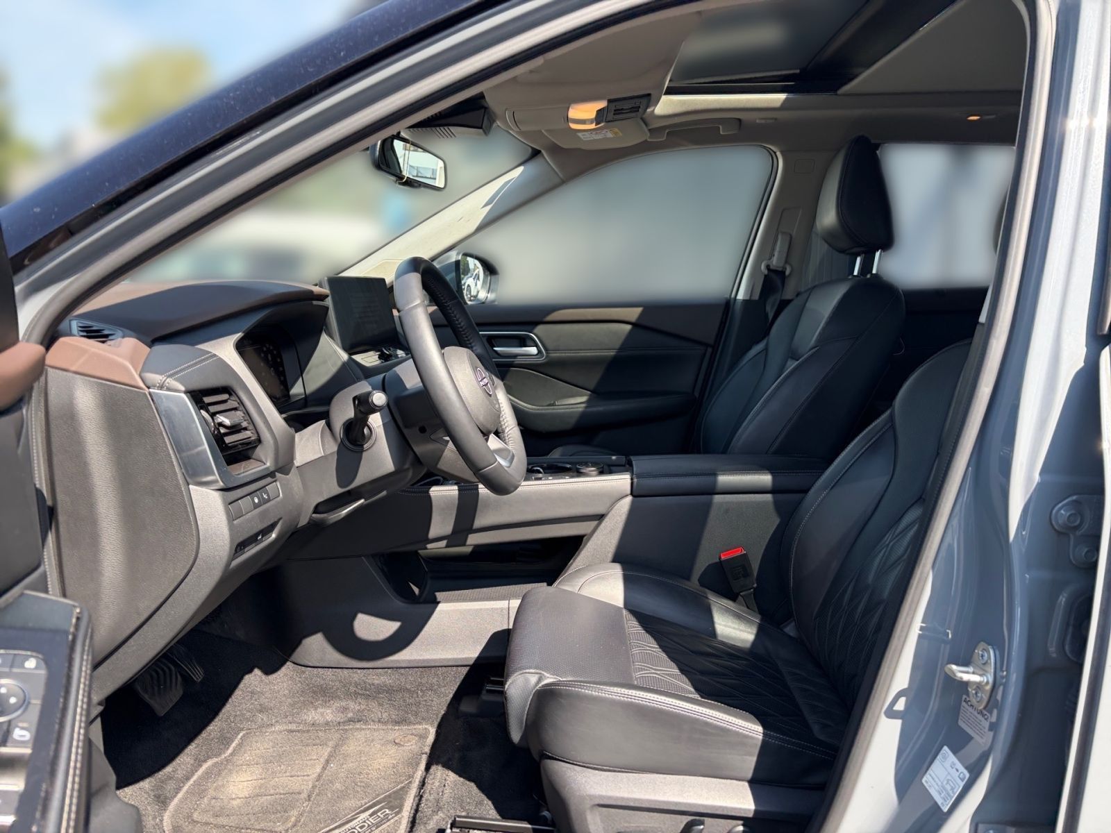 Fahrzeugabbildung Nissan X-Trail 1.5 VC-T e-Power Tekna+ e-4ORCE*360°Kame
