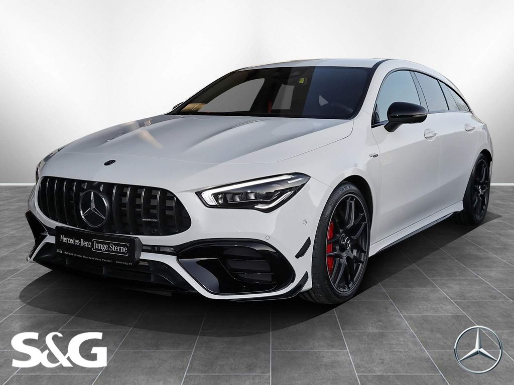 Mercedes-Benz CLA 45 AMG Shooting Brake