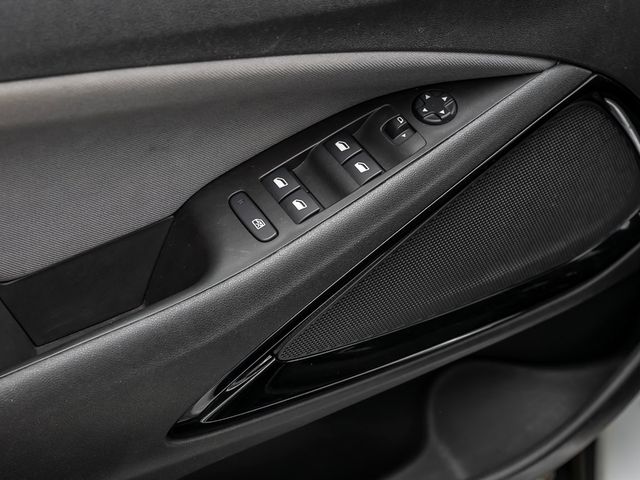Opel Crossland 120 Jahre Fernlicht-Assistent Sitzhzg.
