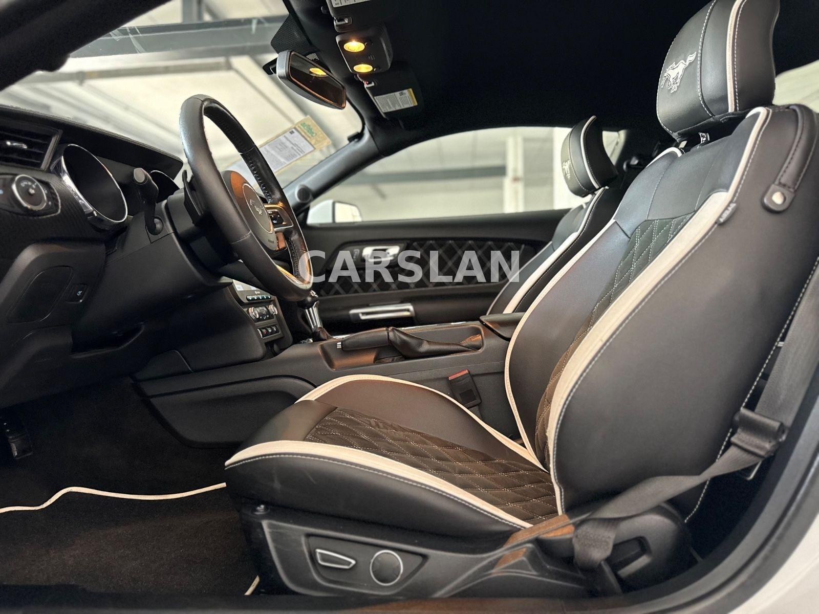 Ford Mustang 3.7 V6 NAVI+LED+ALCNTR+R.KAM+SHZ+KEYLESS