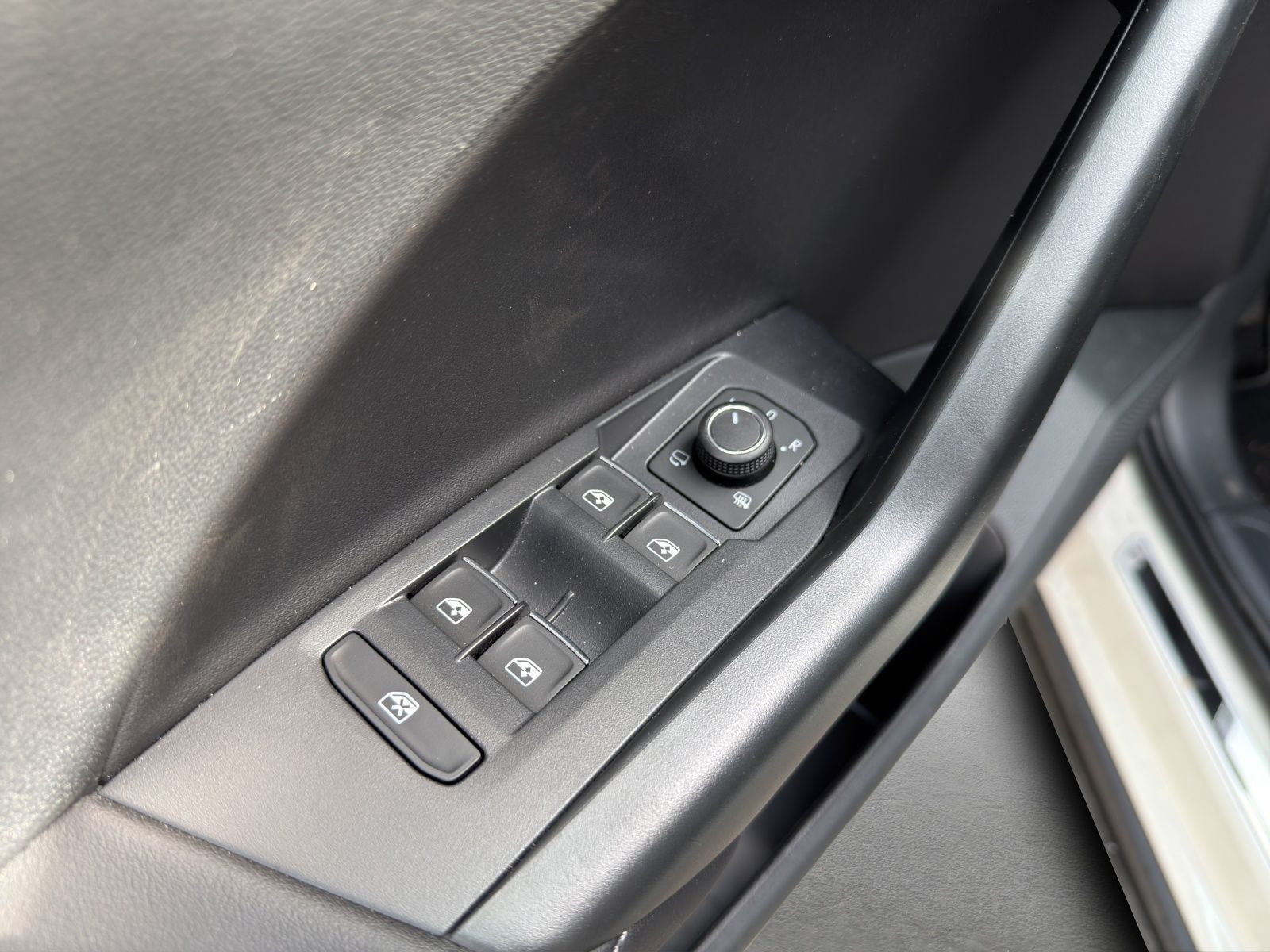 Volkswagen T-Cross - Bild 15