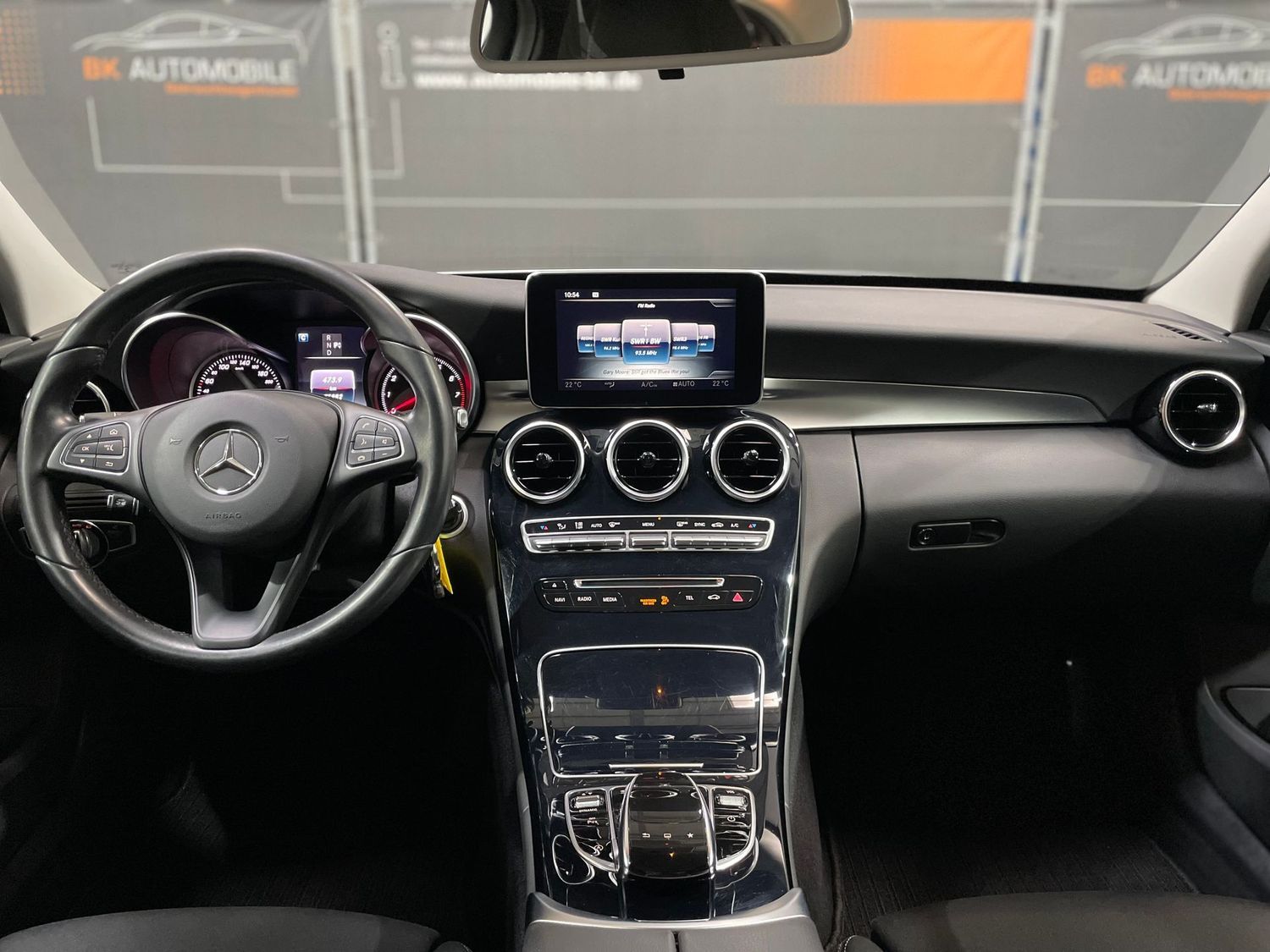 Fahrzeugabbildung Mercedes-Benz C 180 CGI Avantgarde #LED#Distr.#Kamera