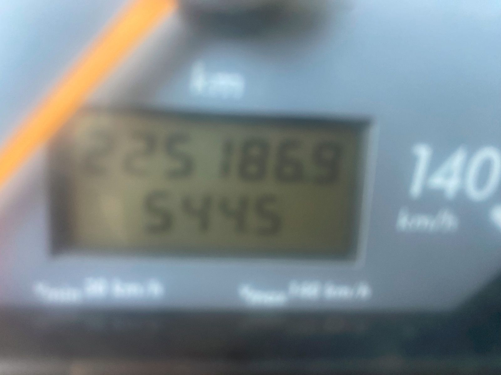 Fahrzeugabbildung Mercedes-Benz Vario FG   / 816 D ,Pritsche Maxi,6-Meter-Ladefl