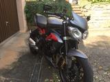 Triumph Street Triple 675 R - NAKED BIKE VON 501 BIS 750 CCM