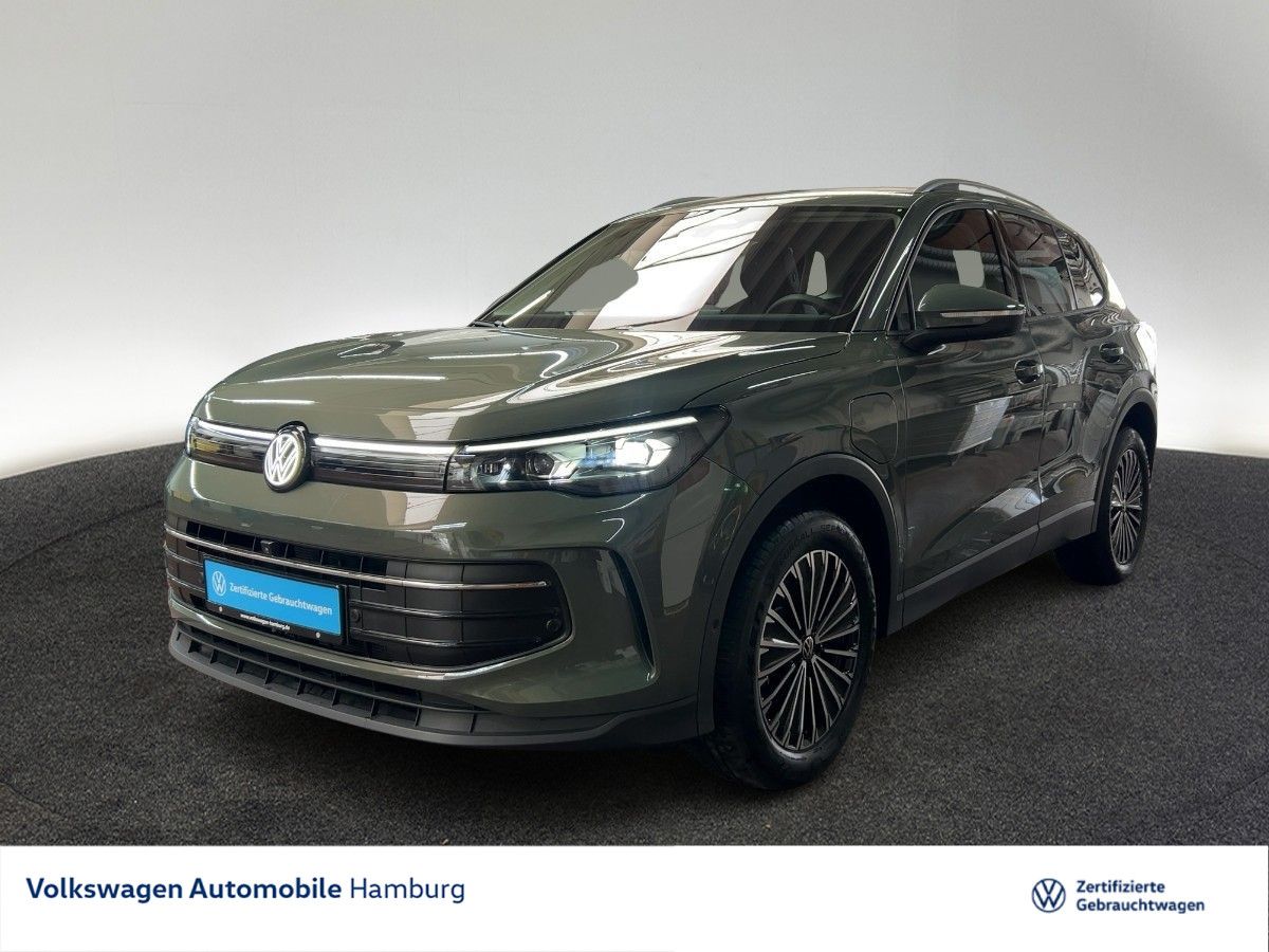 Volkswagen Tiguan 1.5 TSI eHybrid Life DSG AHK DCC Rear Vie