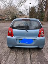 Suzuki suzuki alto mit neuen  TÜV - Suzuki Alto aus 2012