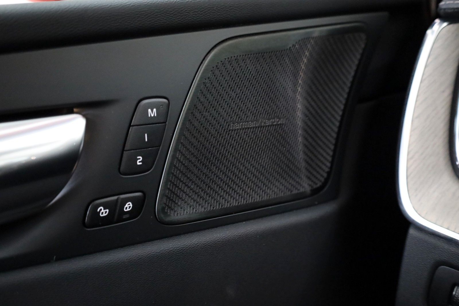 Fahrzeugabbildung Volvo XC60 Plus Bright T6 AWD,Leder,Navi,LED,SH,Panora