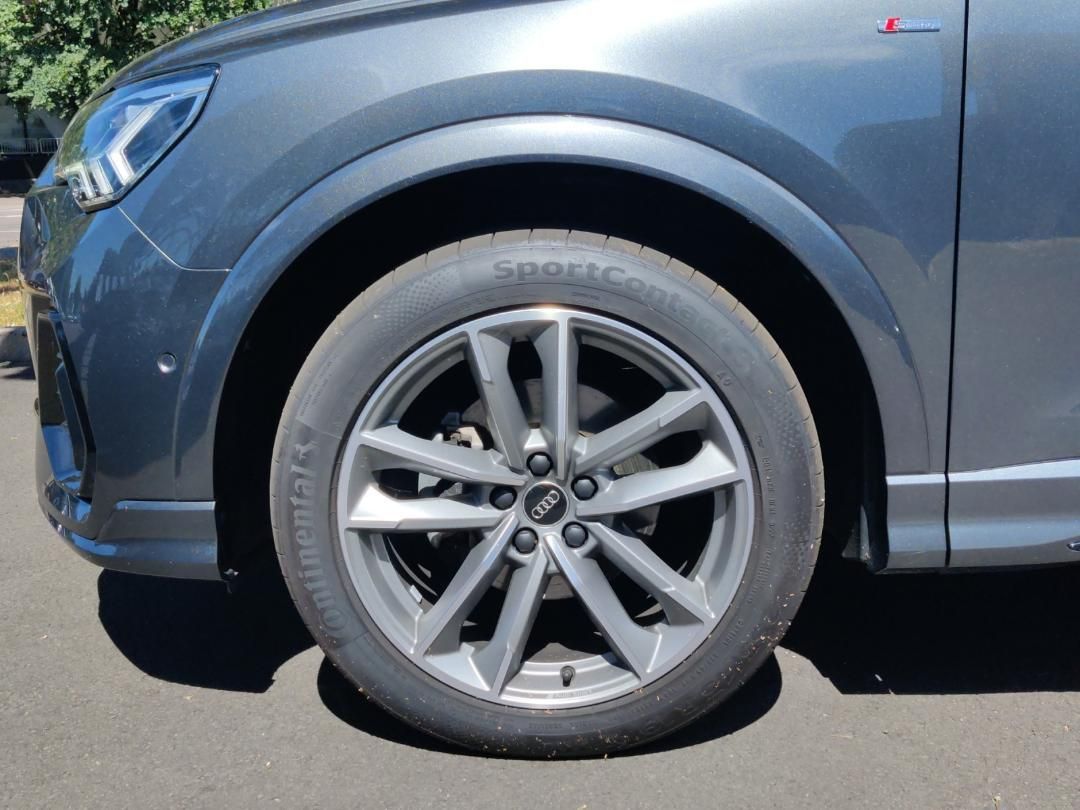 Fahrzeugabbildung Audi Q3 35 1.5 TFSI S-Line AHK,Kamera,LED,Navi,SHZ,LM