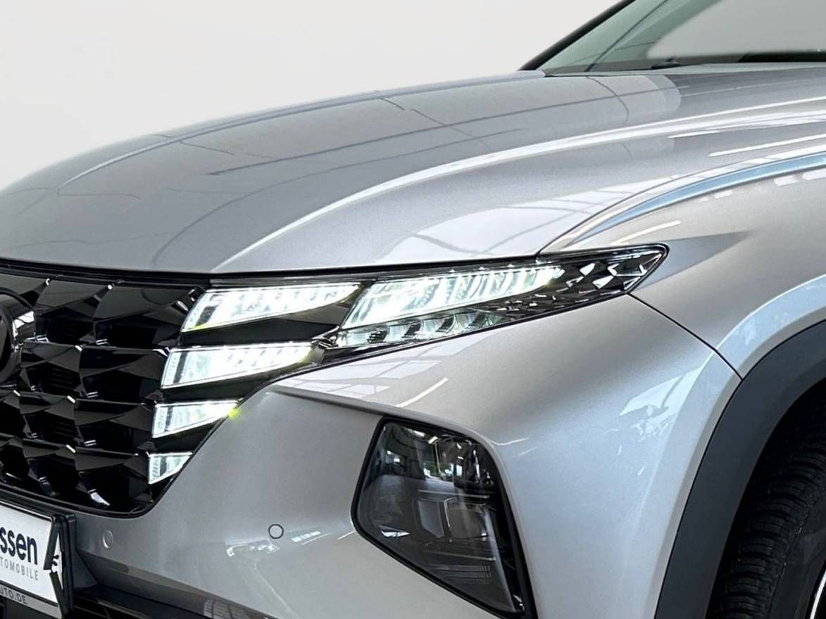 Fahrzeugabbildung Hyundai TUCSON Hybrid Panoramadach