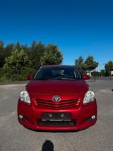 Toyota Verso Life - Toyota Verso Gebrauchtwagen in Berlin