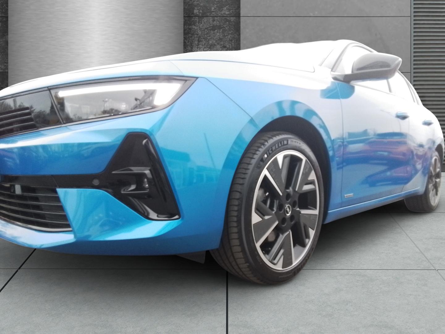 Opel Astra Electric Ultimate inkl. 300€ Ladeguthaben 