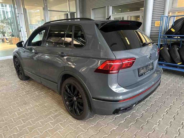 Volkswagen Tiguan R-Line*Black Style*20Zoll*360*DCC*Matrix*