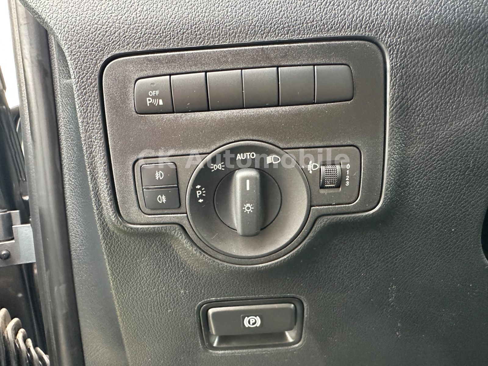 Fahrzeugabbildung Mercedes-Benz Vito Kasten 116 PRO Autom./Navi/Klima/Kamera/AHK