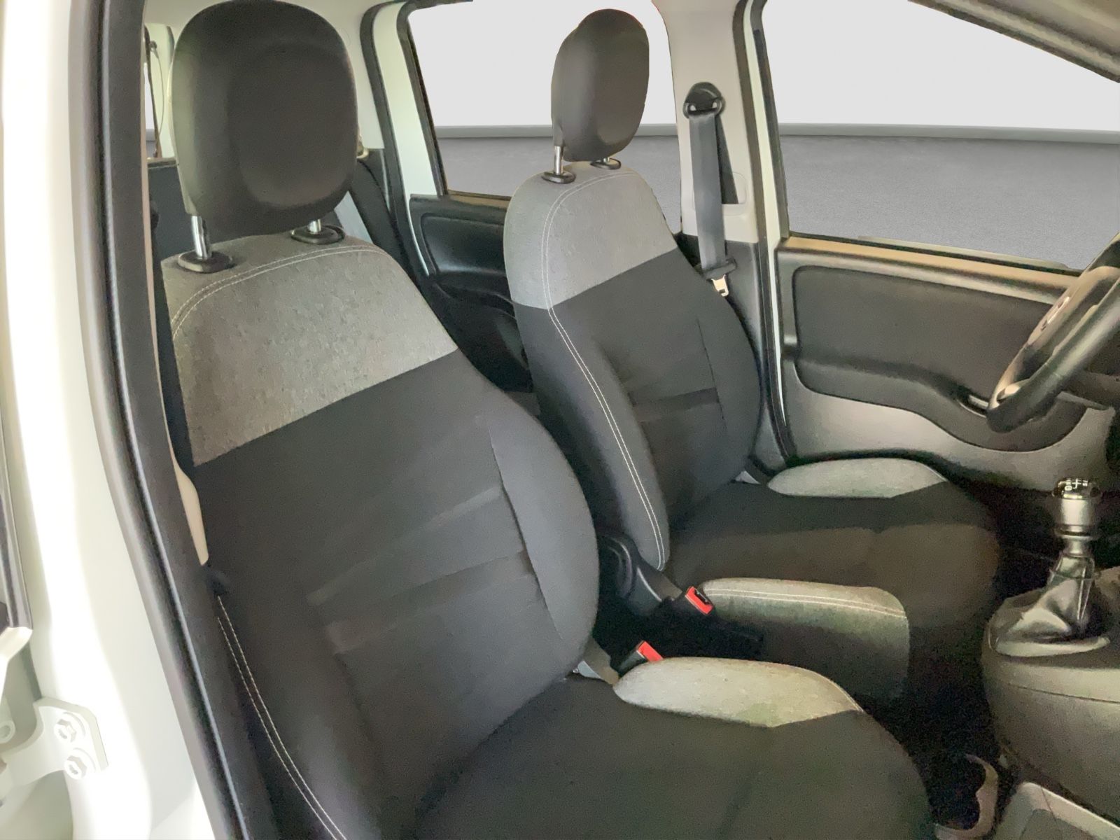 Fahrzeugabbildung Fiat Panda 1,0 Hybrid Klima/DAB