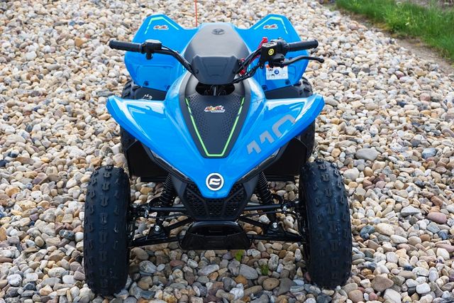 CFMOTO CForce 110 EFI / Kinder Quad  ATV / Rot u. Blau