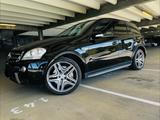 Mercedes-Benz ML 63 AMG 4MATIC V8 6,2l Sauger - schwarze Mercedes-Benz ML 63 AMG