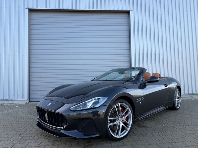 Maserati GranCabrio 4.7 V8 Sport Automatik Carbon