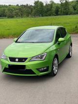 Seat Ibiza 1.2 TSI FR - Seat Ibiza mit Benzin-Antrieb: Grün, Kleinwagen