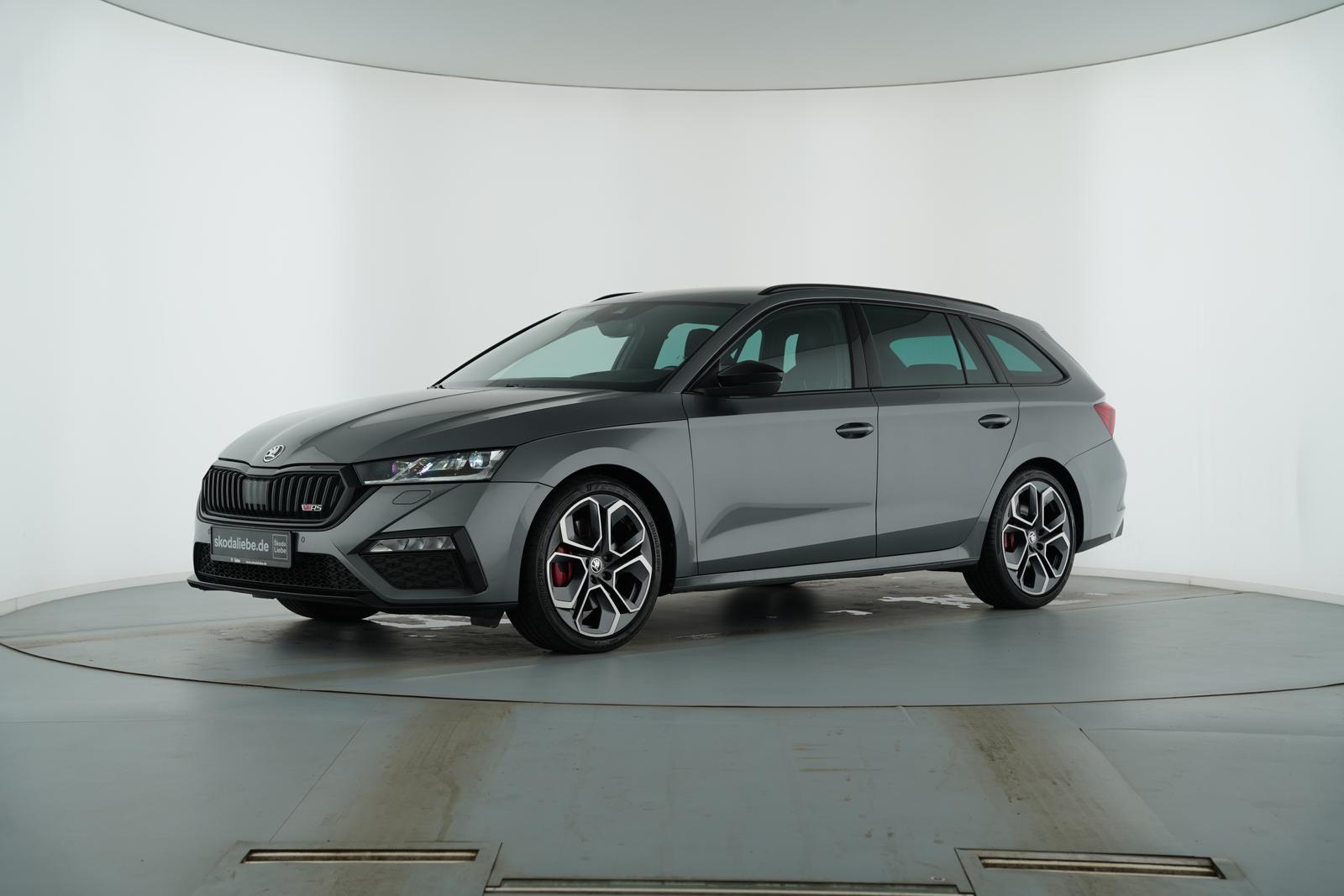 Skoda OCTAVIA RS COMBI 2.0TSI DSG HEAD-UP+KAMERA+AHK