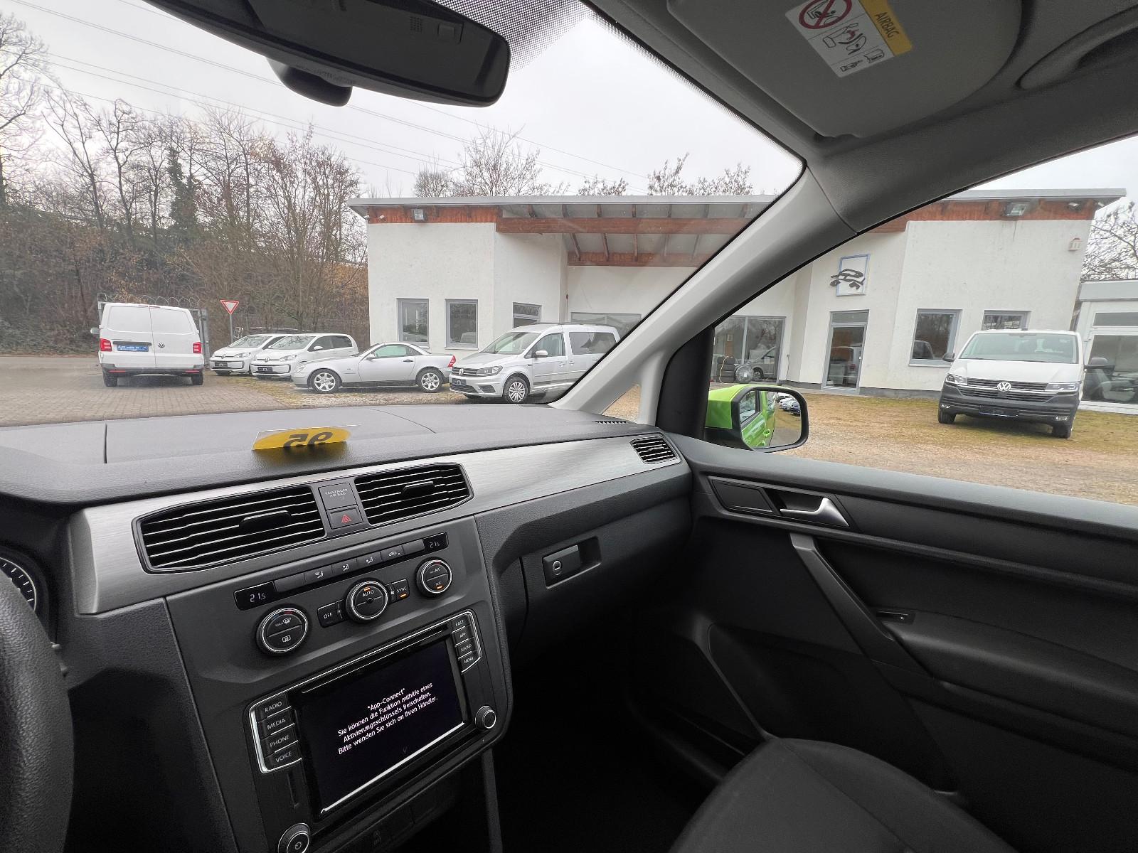 Volkswagen Caddy Maxi 2.0 TDI DSG Rollstuhl Rampe 110 kw