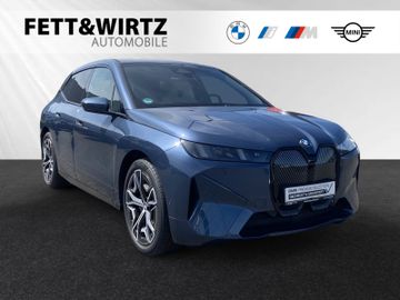 BMW iX xDrive45 Lr. 697,- br. o.Anz. 48Mon/10`Km p.A