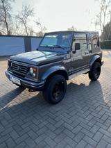 Suzuki Samurai 1.3 Cabrio - aus 2000: Geländewagen