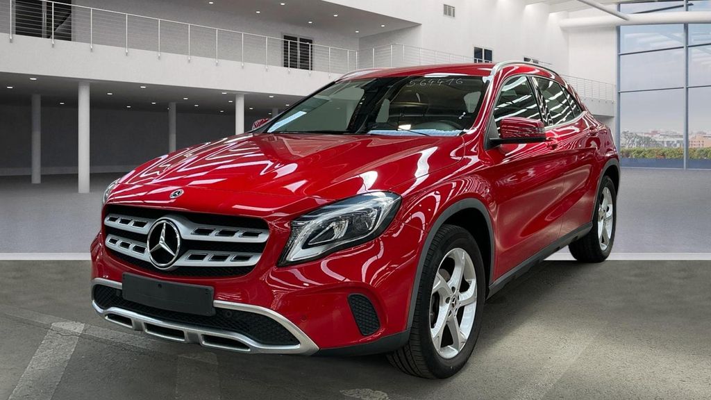 Image of Mercedes-Benz GLA 180