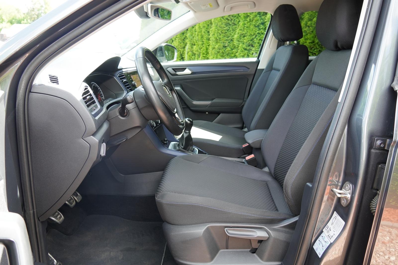 Volkswagen T-Roc 1.5 TSI LED Navi Standheizung PDC AHK, миниатюра 23
