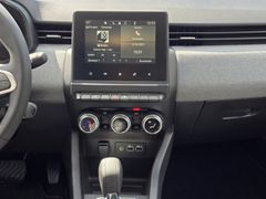 Fahrzeugabbildung Clio V Evolution 1.6 E-TECH Hybrid 145 EU6e Rück