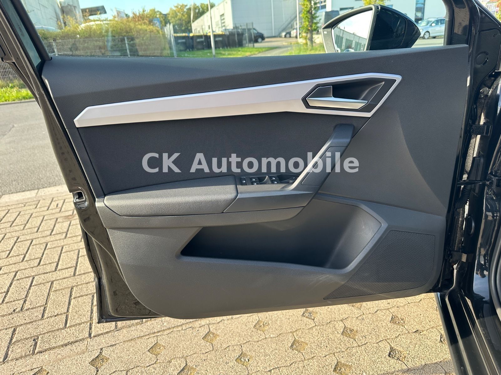 Fahrzeugabbildung SEAT Ibiza  FR 1.0 TSi DSG/Navi/Tempomat/PDC