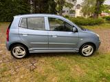 Kia Picanto 1.1 EX  - Kia Picanto Ex mit Benzin-Antrieb