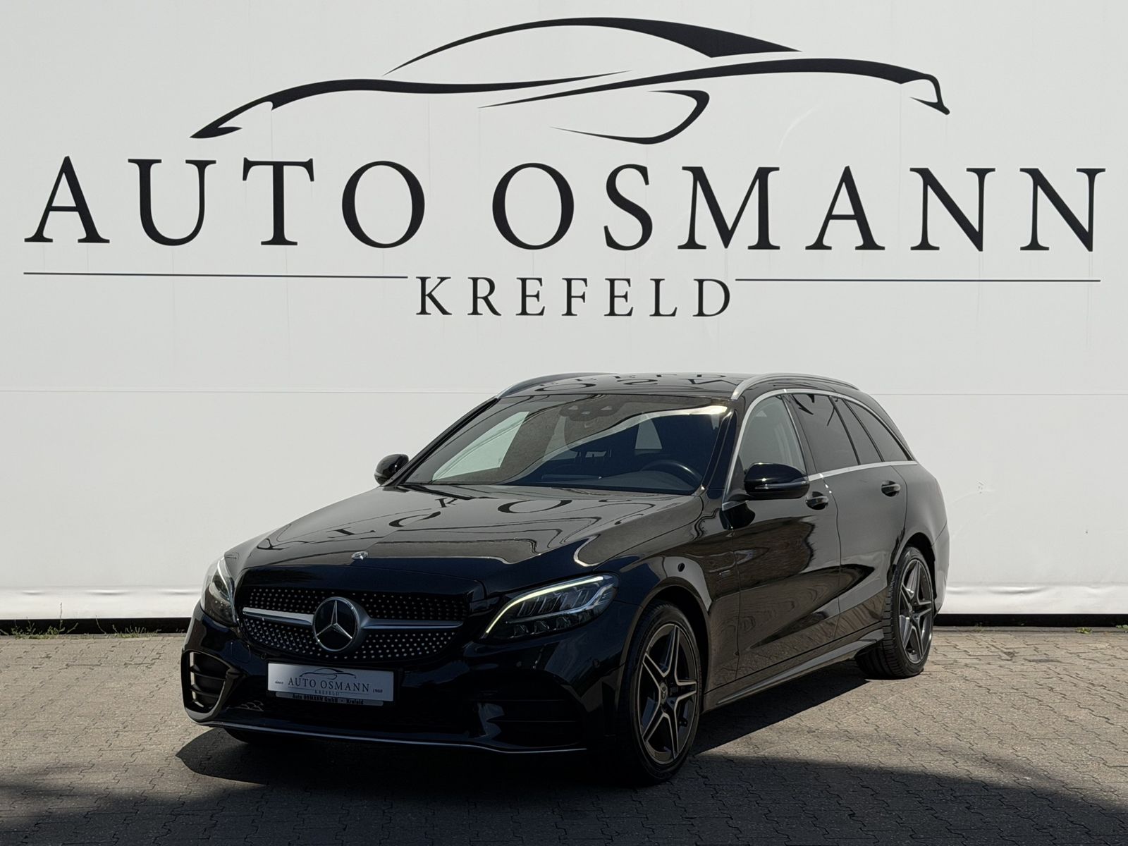 MERCEDES-BENZ C 300 de T 9G-TRONIC AMG Line / LED / AHK / 