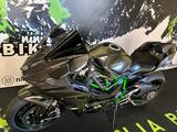 Kawasaki *Ninja H2 Carbon*H2* Number 10 of 120* - KAWASAKI SCHWARZ NINJA
