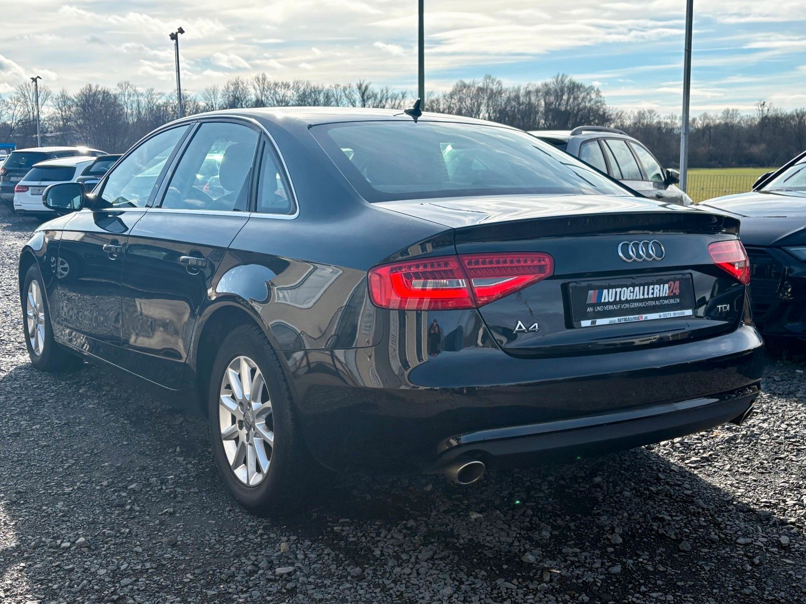 Fahrzeugabbildung Audi A4 3.0TDI Lim. Ambiente Navi Xenon SCHECKHEFT