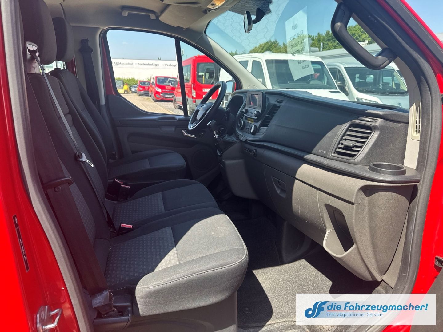 Fahrzeugabbildung Ford Transit Custom Tourneo 320 L1 Trend *4187 *EXPOR