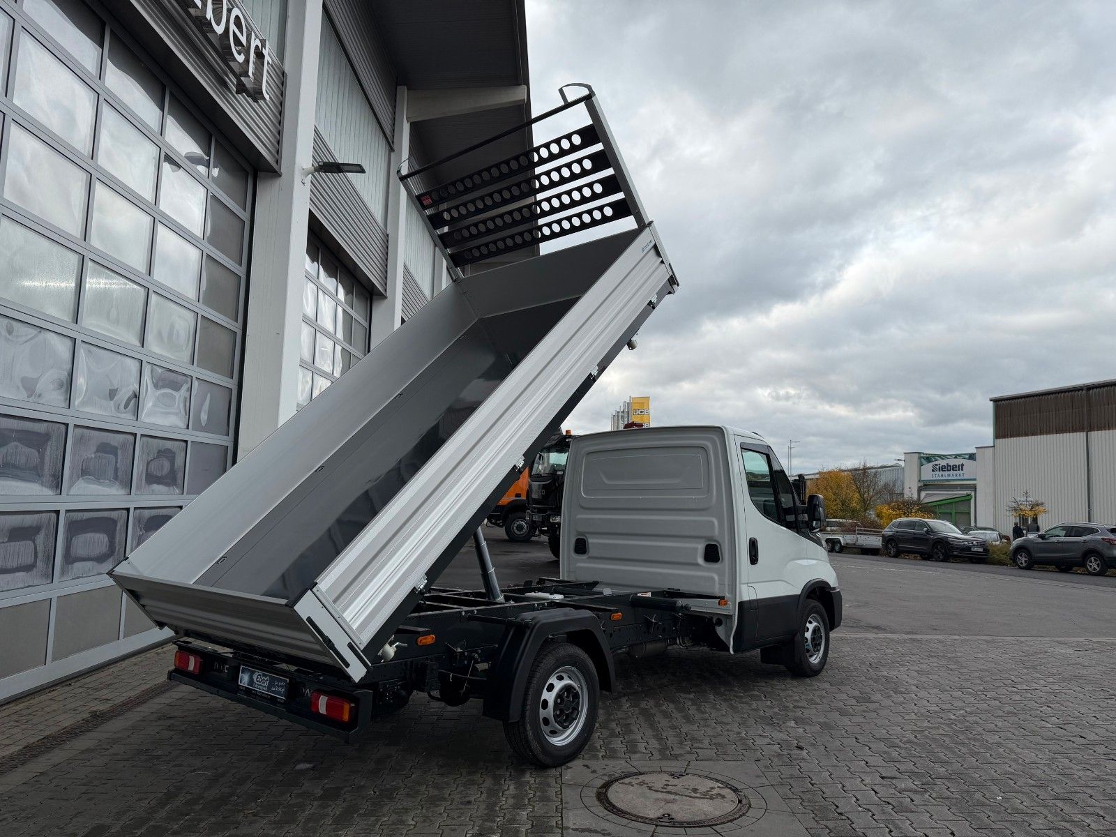 Fahrzeugabbildung Iveco Daily 35S14 A8*R3.450mm*Automatik*Kamera*2Sitze*