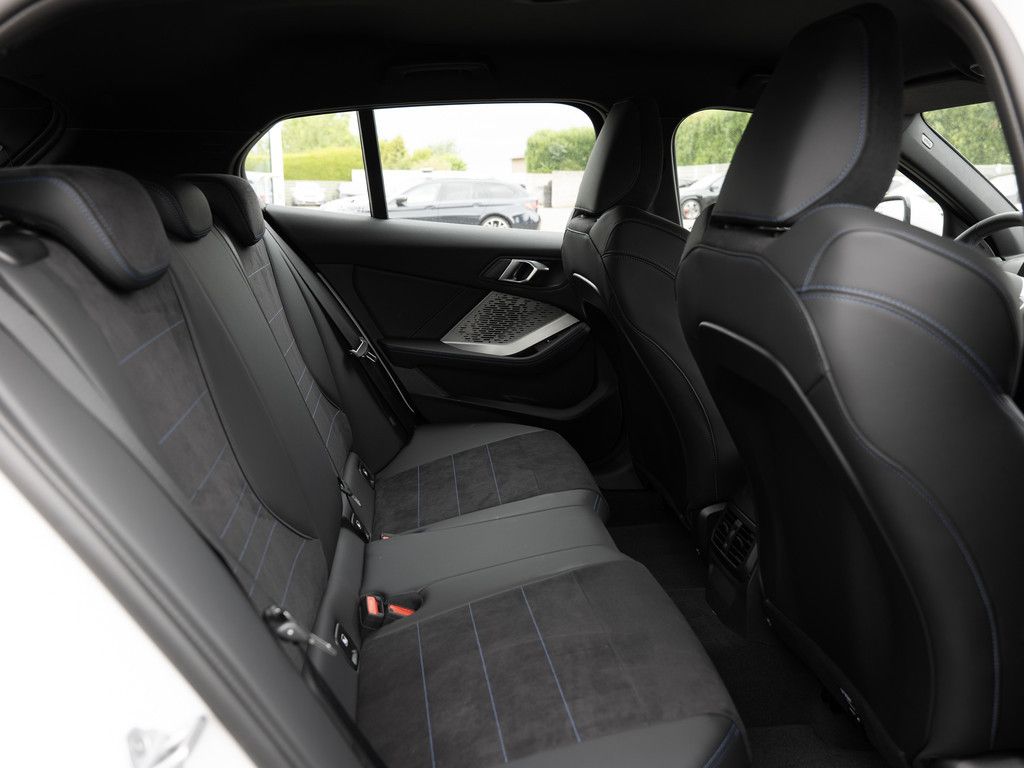 BMW 120 - Bild 10