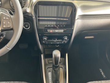 Fotografie 12 des Suzuki Vitara 1.4 Comfort+ Allgrip Autom. PANO KAMERA