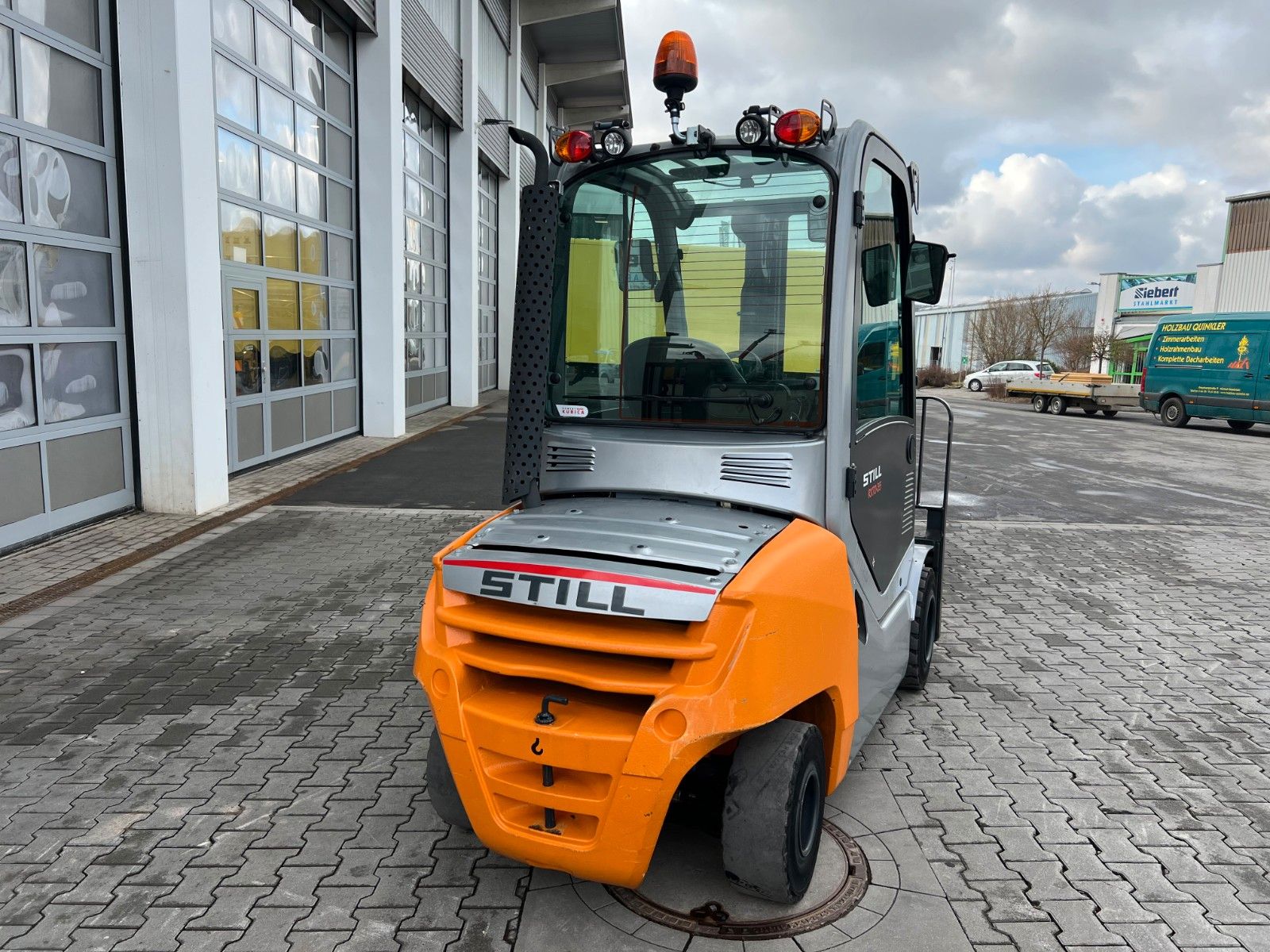 Fahrzeugabbildung Still RX70-35 / Triplex: 4.6m / 1.328h! / SS / 2018