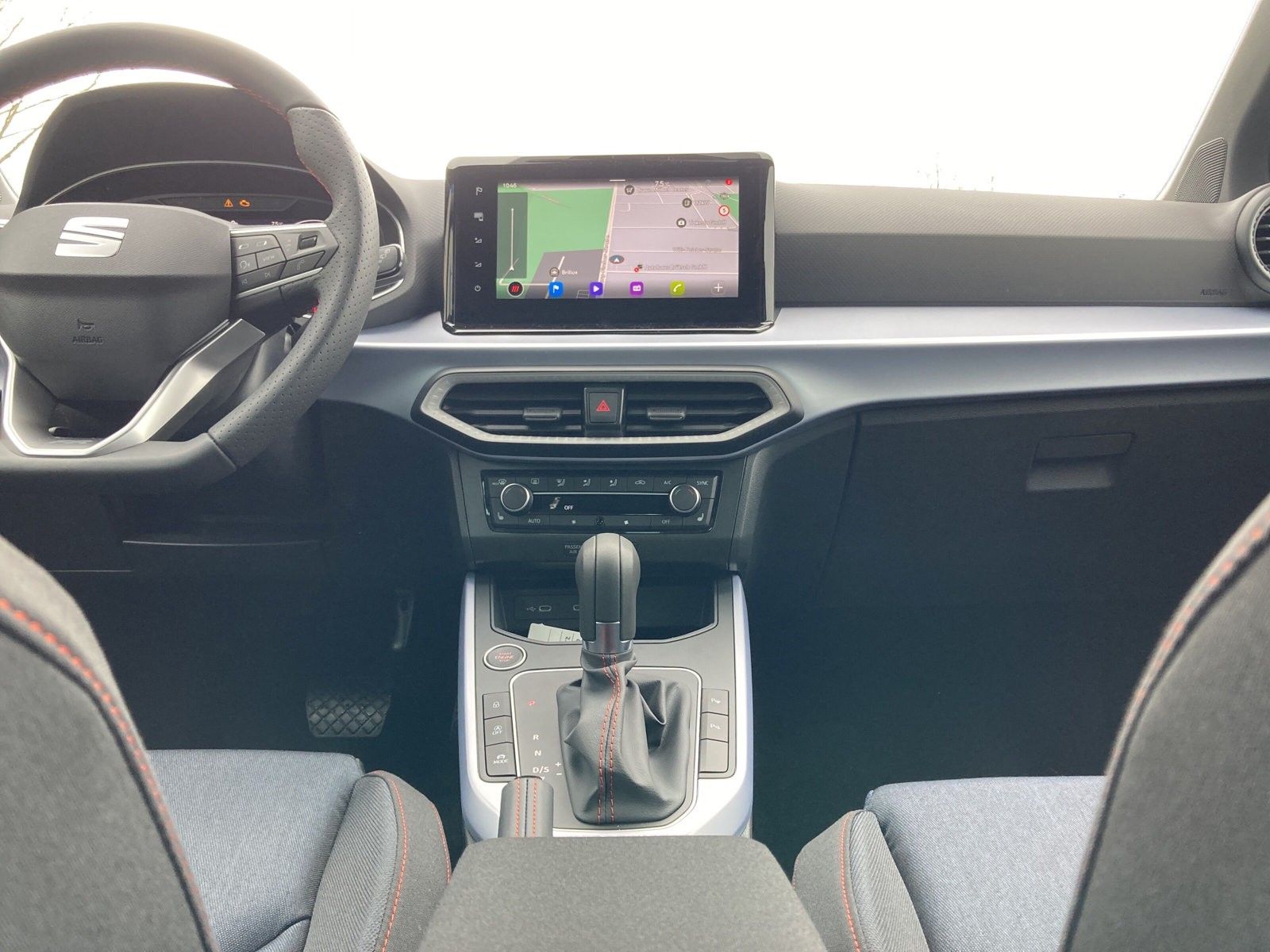 SEAT Arona FR 1.0 TSI DSG 85kW/115 PS - Image 12
