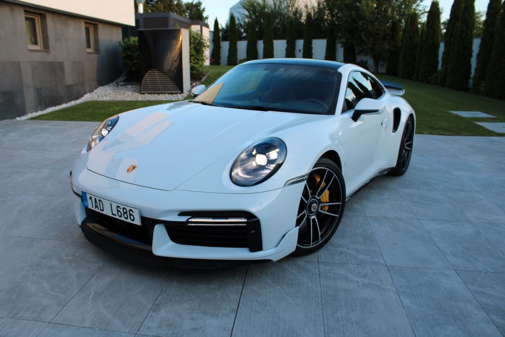 Porsche 992