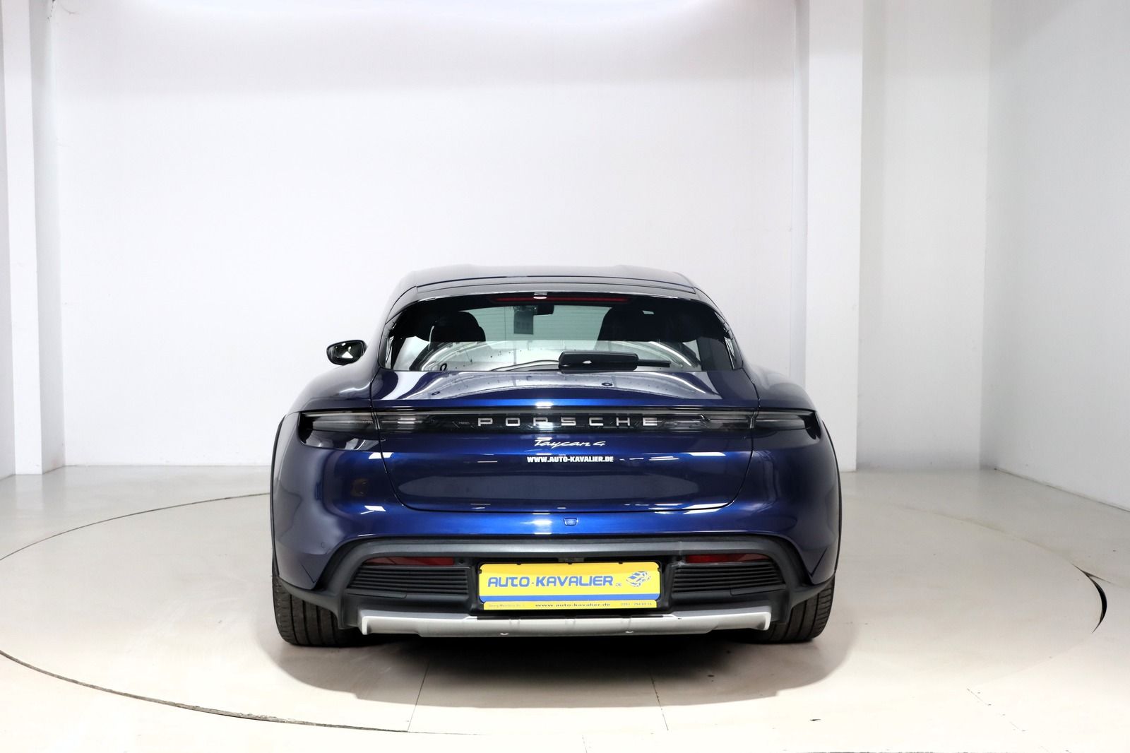 Fahrzeugabbildung Porsche Taycan 4 Cross Turismo * Luftfederung * LED