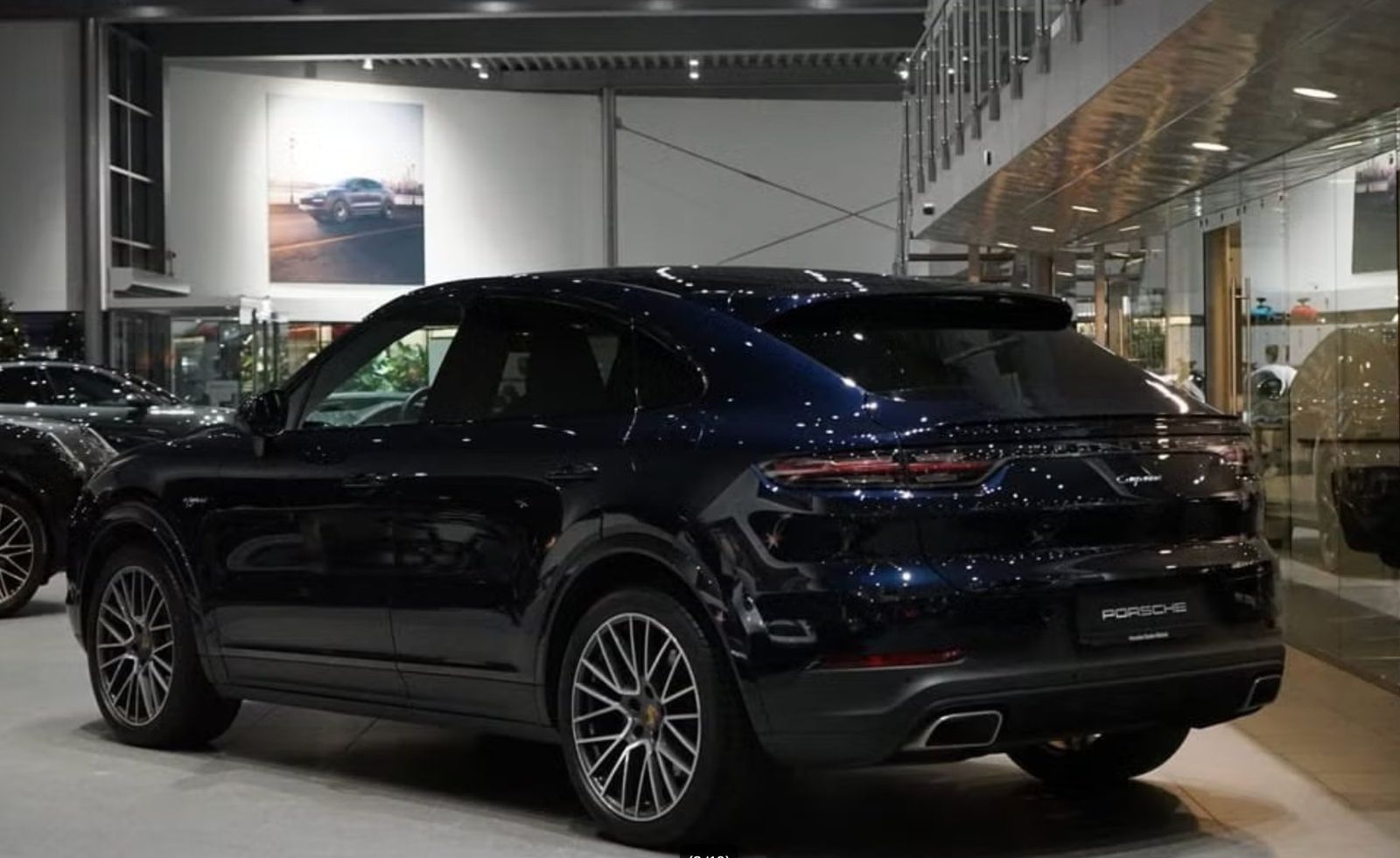 Porsche Cayenne Coupe E-Hybrid*PASM*BOSE*AHK imagem 2