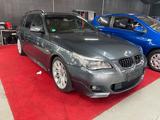 BMW 530d M Paket VOLL - BMW 530 Kombi 530d m paket voll mit Diesel-Antrieb